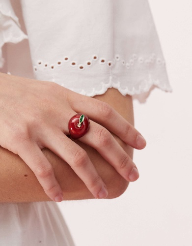 Reclaimed Vintage chubby red apple ring