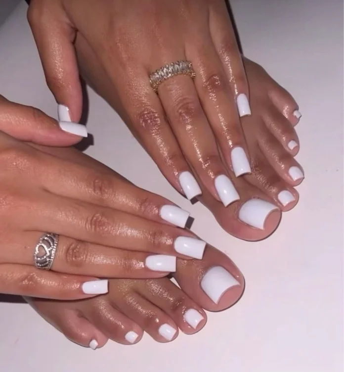 Pay for my nails and toenails 🥰💅🏻