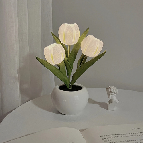 Tulip Lamp | White