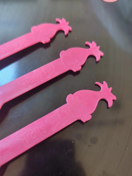 Yogurtland Spoons Trolls Collectible x 3
