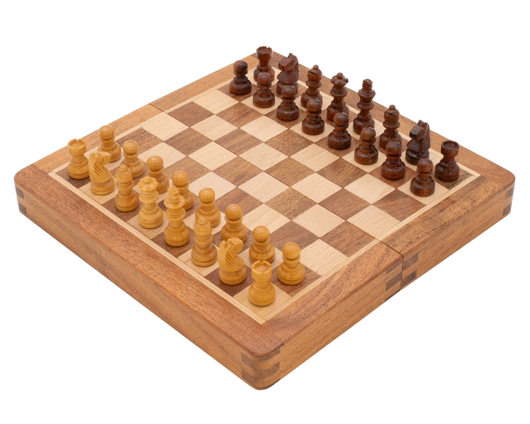 Deluxe Hardwood Folding Travel 7.5 inch Magnetic Chess Set