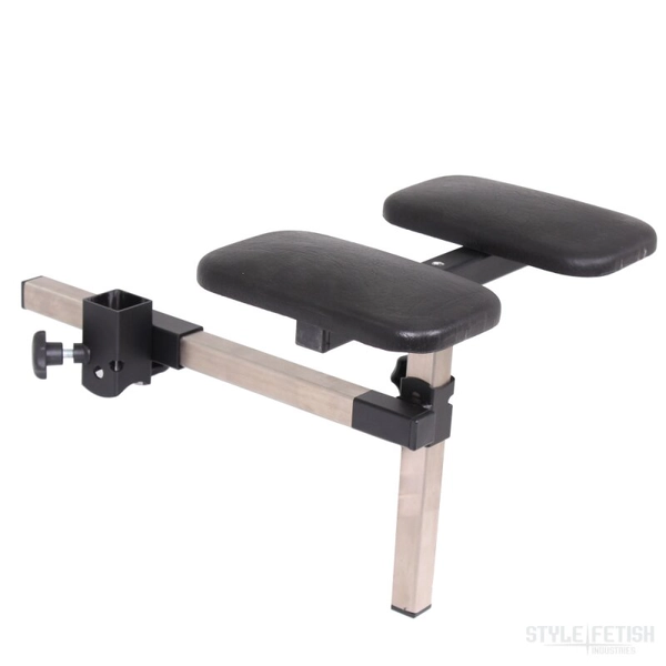 Kleiner Sklavensitz mit Dildohalterung und Fesselsitz, 119,00 €