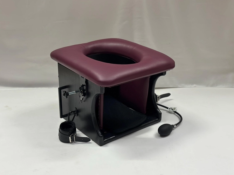 Mature Queening Stool / Smotherbox Smothering chair for oral sex – BDSM Dungeon Sex furniture, Domination Rim Seat, FemDom face sitting