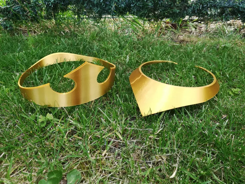 Collana e corona della Bella Addormentata