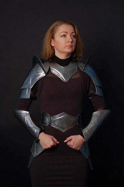 war Armor | Knight Armor | Medieval Female Half Body Armor | Medieval Larp Warrior Battle Gorget Pouldron Set