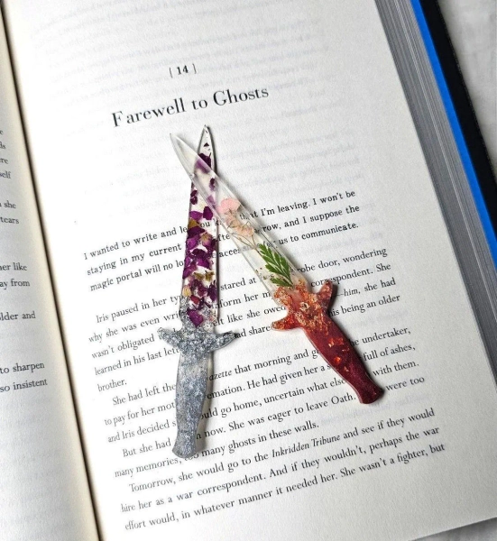 Custom Dagger Bookmarks