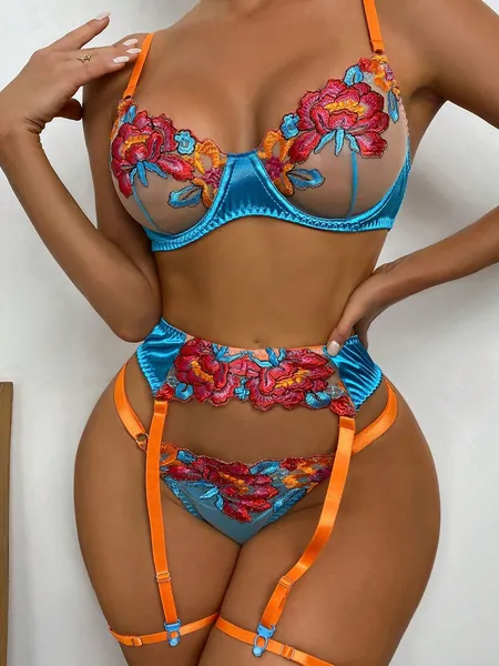 Women Sexy Floral Embroidery Mesh Lingerie Set (Random Pattern)