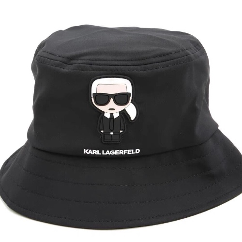 Karl hat 🎩