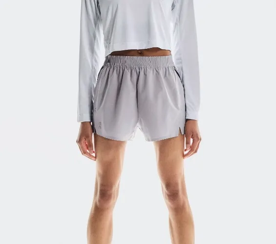 On Running Training shorts 