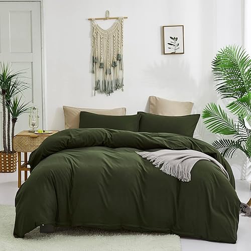 KAREVER Army Green Comforter Queen Dark Green Bedding Set Olive Green Comforter Set Queen Men Breathable 3 PCs Comforter Set 1 Queen Comforter (90x90 inches) with 2 Pillowcases (20x26 inches) - Army Green - Queen(90''*90'')