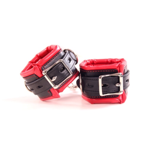 Soul Snatch | BDSM: Comfortable D-ring Cuffs - Red + black handcuffs