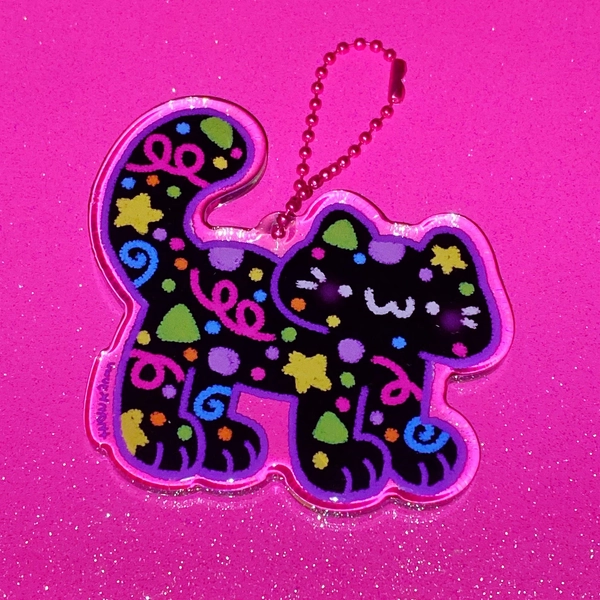 rainbow arcade kitty keychain