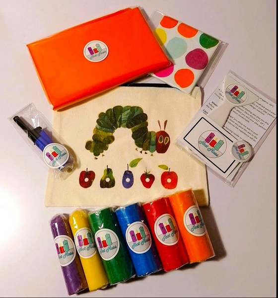 PRIDE CATAPILLAR BODY SAFE SOY WAX PLAY CANDLES KIT