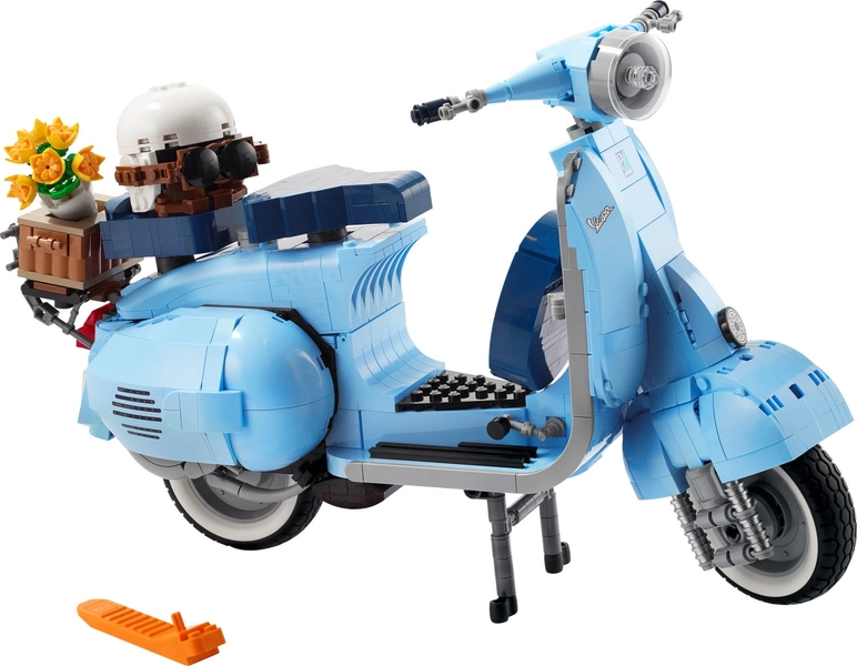 Vespa 125 10298 | LEGO® Icons | Buy online at the Official LEGO® Shop US 
