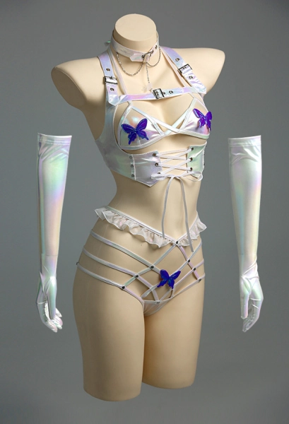 ✽ white butterfly ✽