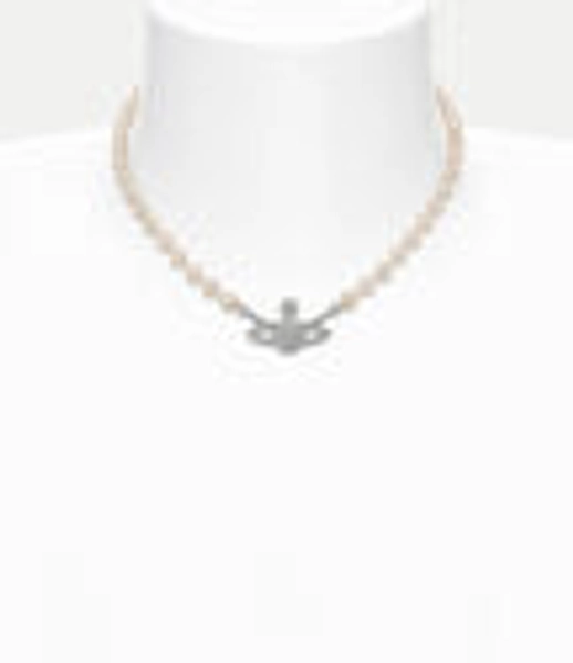 Mini Bas Relief Pearl Choker in platinum-crystal-pearl | Vivienne Westwood®