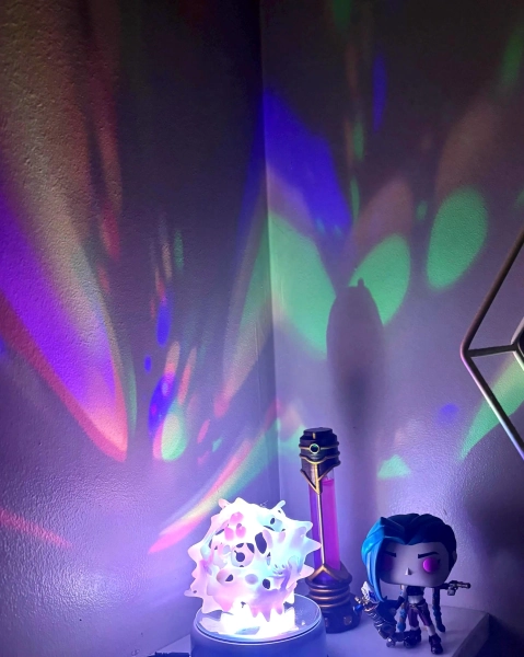 Hexcore rotating light