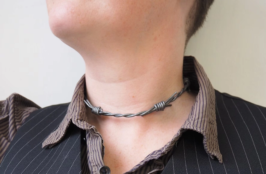 Barbed Wire Leather Choker - Sliver, heavy metal jewelry, punk necklace, barb wire, gothic collar, bdsm, bondage, fetish, goth, cosplay