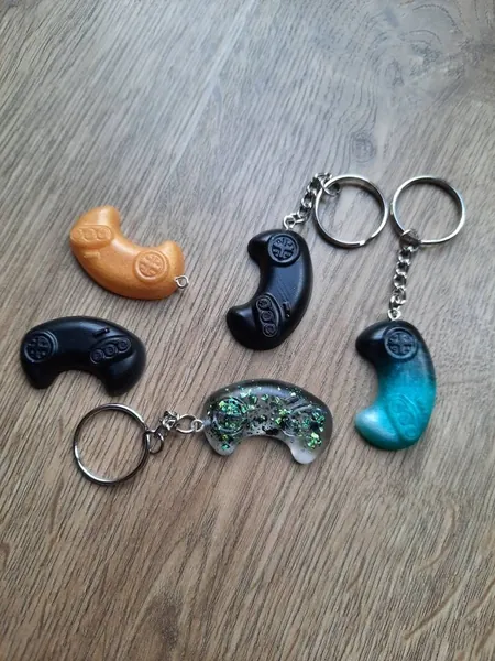 SEGA Megadrive controller key ring