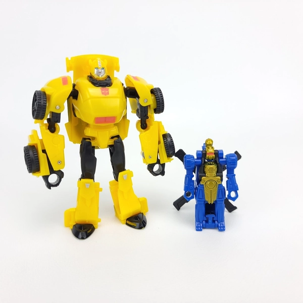 Transformers Bumblebee &amp; Blazemaster Complete Generations Thrilling 30 Legends