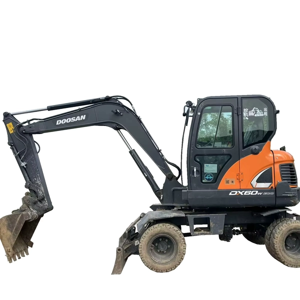 Hot Sale Used Original Korean 6Ton Doosan  Digger Doosan DX60w Hot Sale Track Chain Excavator Crawler Excavator for Sale