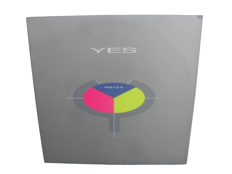 YES ROCK LP- " 90125 " 1983 ATCO RECORDS ** EXCELLENT **
