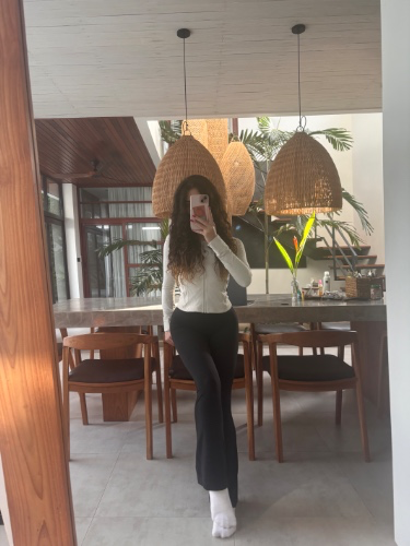 Lulu lemon outfit reimbursement 