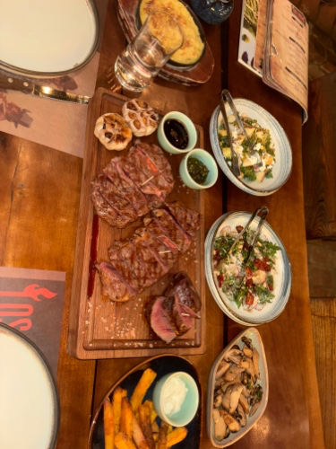 Steakhouse Dinner 