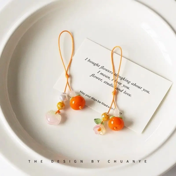 Charm de Tangerino para celular Japan Girl Gift