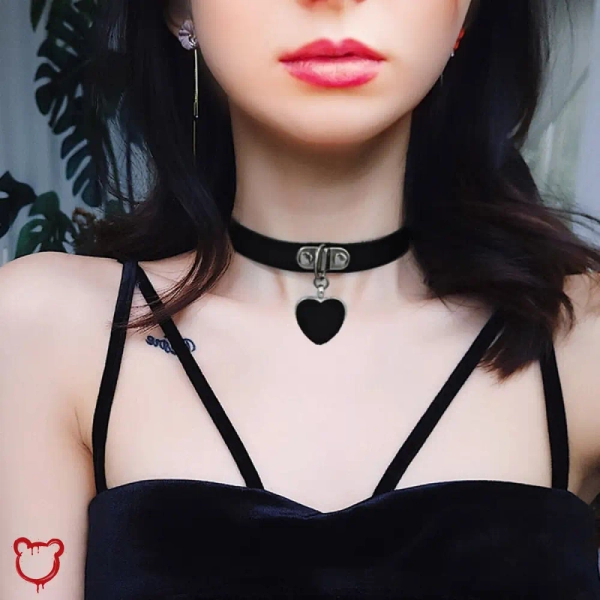 Black Alt Heart Choker