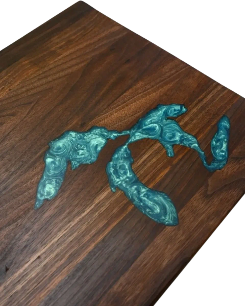 Great Lakes Black Walnut Cutting Board (15" x 10" x 1")