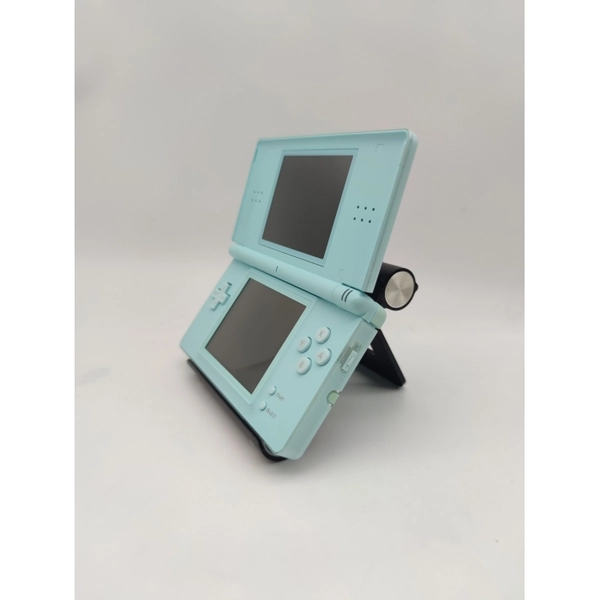 Nintendo DS Lite