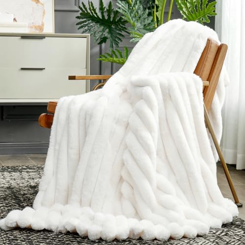 cozy throw blanket <3