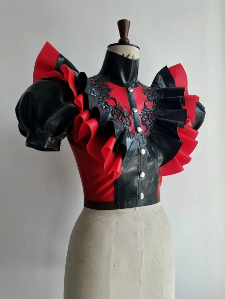Cropped Valkyrie top: UK 6-8 — Antidote London Latex