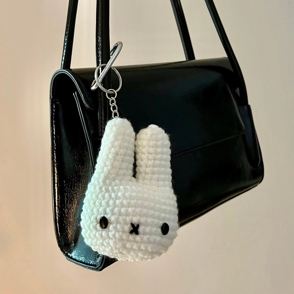 miffy keychain, crochet,  different colors available