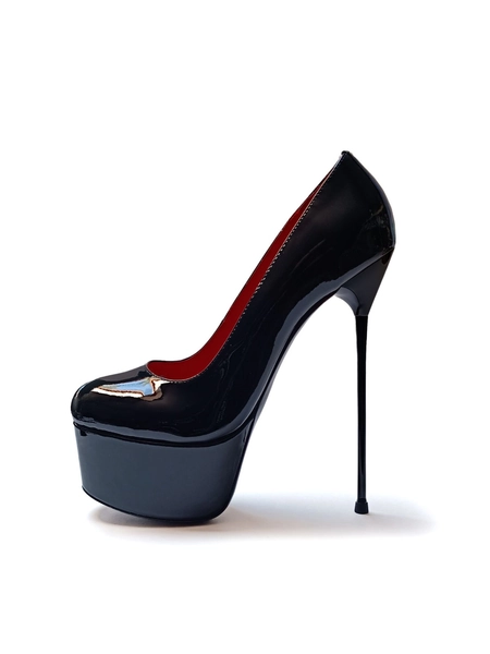  shiny platform pumps