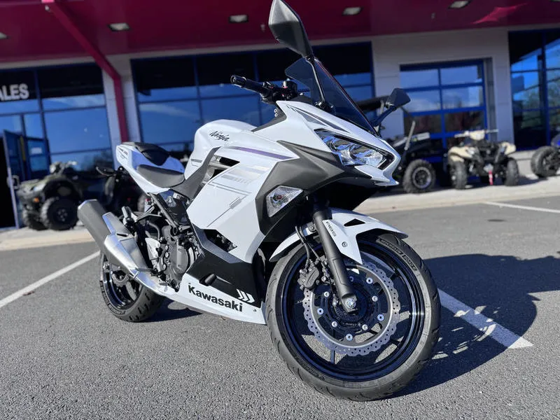2023 Kawasaki ninja 400 