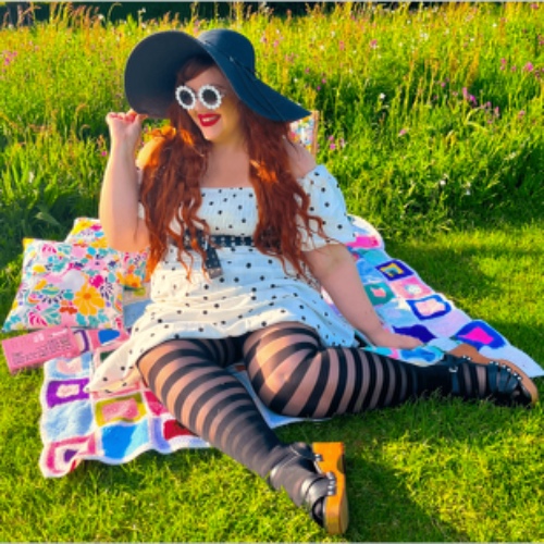 Bewitched - Black | F