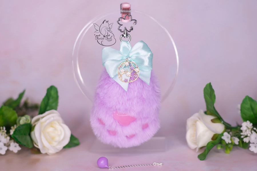 Cute Plush Cat Lilac and Pink Flowers Toebean Keyring - Resin Paw Pads Keychain