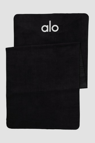 Grounded No-Slip Towel - Black | Black / One Size