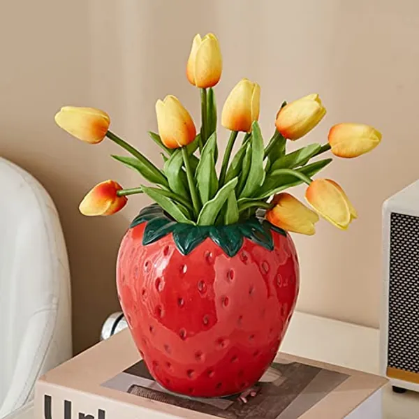 AYAROS Vintage Ceramic Vase for flowers Creative Strawberry Shaped Flower Vase Pot Unique Home Decoration Vase Ornament for Living Room Kitchen Garden Decor