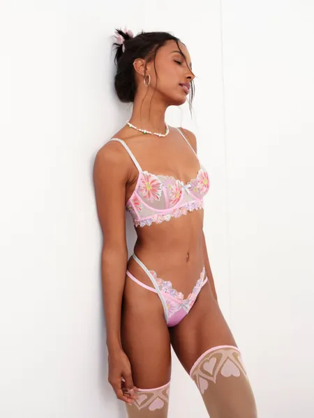 Aster Embroidery Thong Panty | XS / Pink