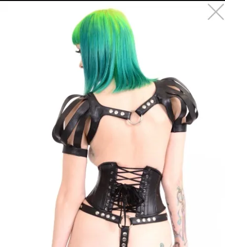 (1801) Women's Medieval Harness