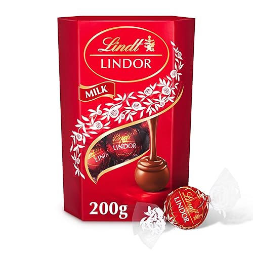 Lindt Lindor Milk Chocolate Truffles Box - Approx 16 balls, 200g - Chocolate Truffles with a Smooth Melting Filling - Gift Present - Mother's Day, Birthday, Celebrations, Congratulations - Milk - 200 g (Pack of 1)
