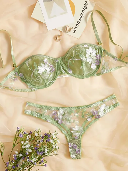 Embroidery Mesh Underwire Lingerie Set
