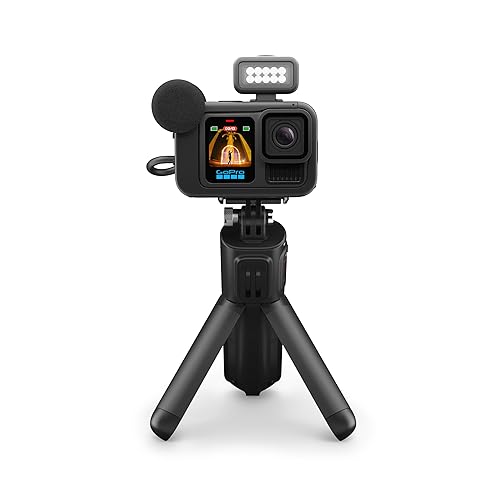GoPro HERO13 Black Creator Edition – enthält HERO13 Black, Volta (Batteriegriff, Stativ, Fernbedienung), Media Mod, Light Mod, Enduro-Akku, magnetische Verriegelungshalterung und Tragetasche - HERO13 Creator Edition