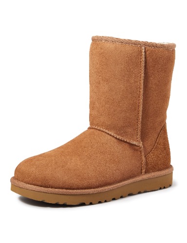 UGG Women's Classic Short Ii Boot - 8 Chestnut