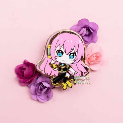 Virtual Vocalist Luka Hard Enamel Pin - [A Grade] / Simple Rubber Back