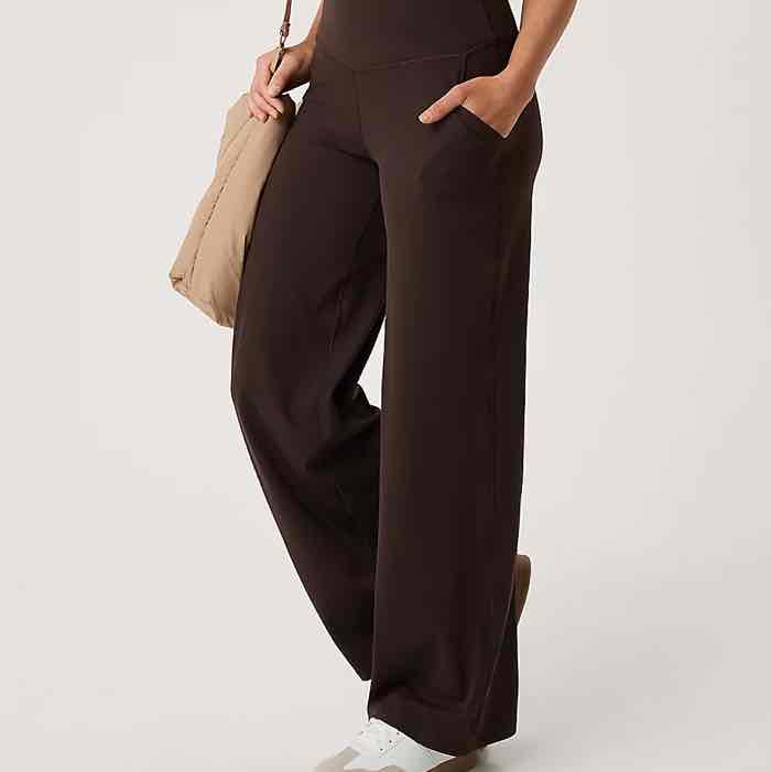 OFFLINE By Aerie Real Me Xtra Trouser