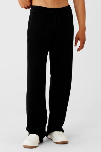 Scholar Straight Leg Sweatpant - Black | Black / L